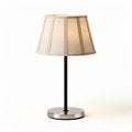 Lampe de table en métal et tissu blanc avec abat-jour 25 x 25 x 45cm